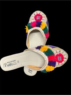 Kolapuri Women's Embellished Slip-On Jutti - Multicolor